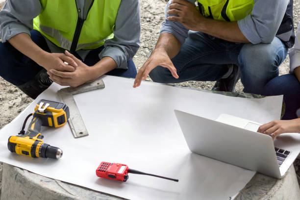 Best Custom Concrete Contractor  in Lake Delton, WI